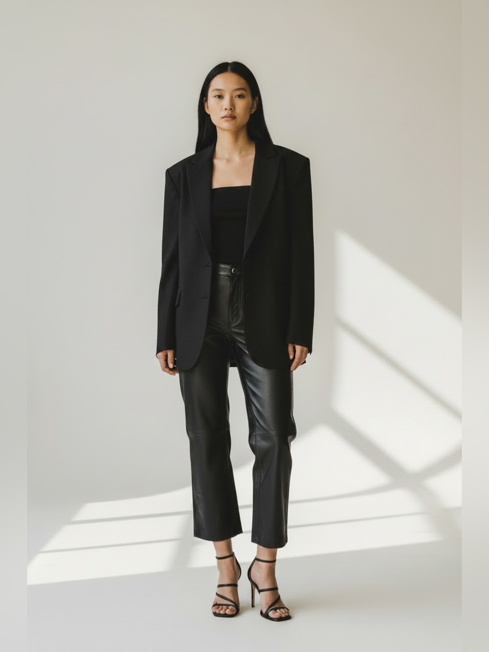Sandro Paris Black Poesie Lamb Leather Crop capri Pants quiet luxury 2 old money